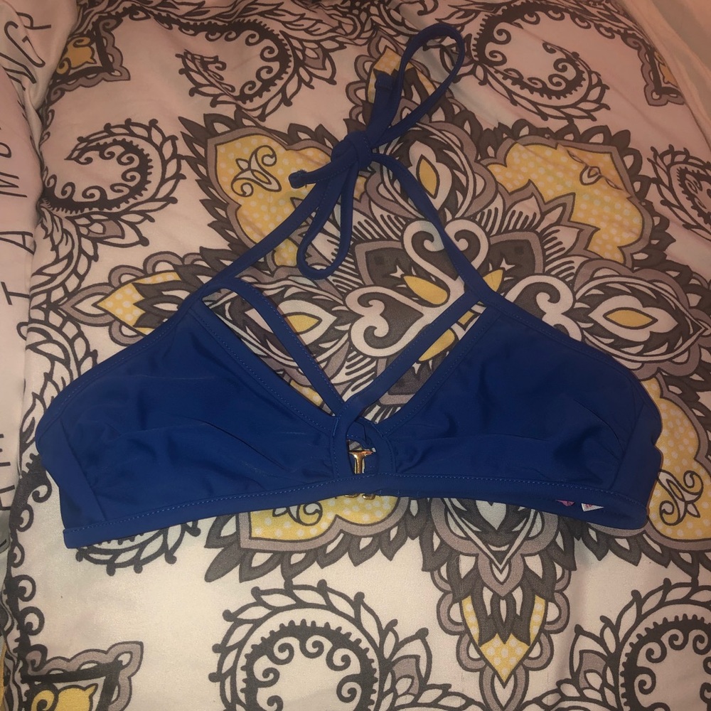Bikini top